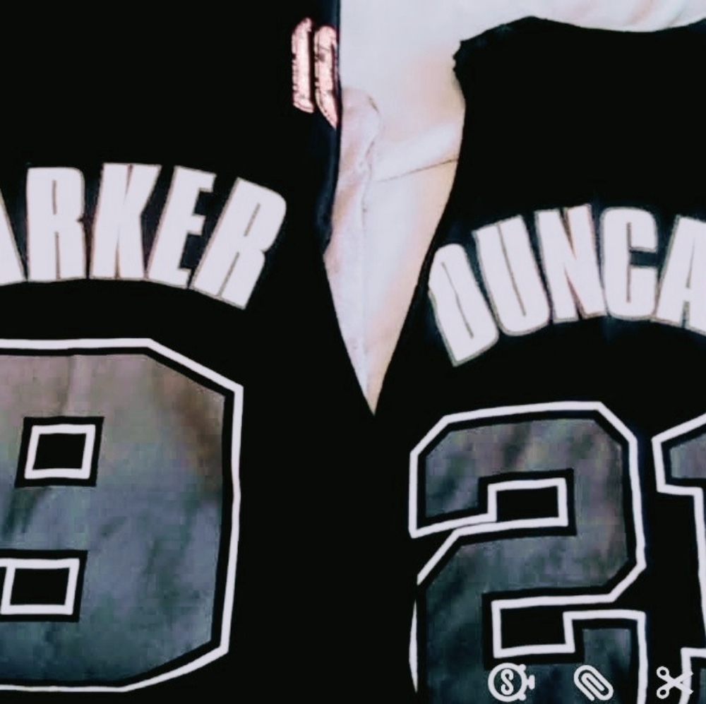 Sleeveless bball shirts